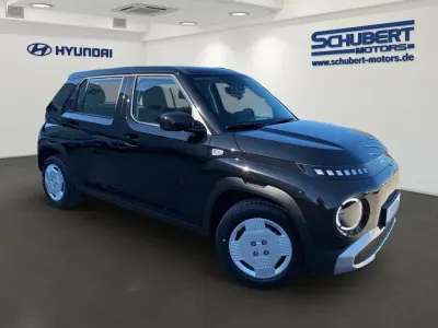 Neu Hyundai Inster Select 71 kW (97 PS) 2026 Schwarz Kleinwagen