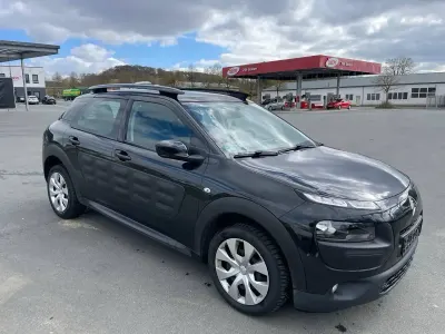 Gebraucht Citroën C4 Cactus 60 PS (44 kW) 2017 Schwarz Kleinwagen