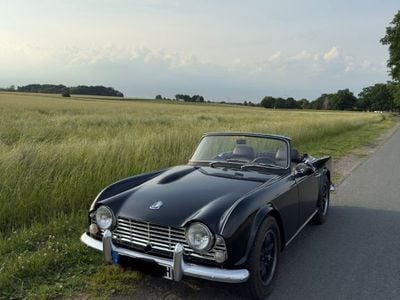 Gebraucht Triumph TR4 101 PS (74 kW) 1963 Schwarz Cabrio