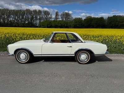 Usata Mercedes 230 150 CV (110 kW) 1966 Bianco Cabrio
