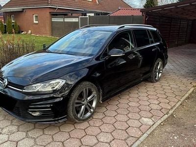 Brugt VW Golf VII R-line 150 HK (110 kW) 2019 Sort Stationcar