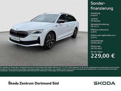 Weiß Gebraucht 2025 Skoda Octavia SportLine Kombi | 32.911 € (Teuer)