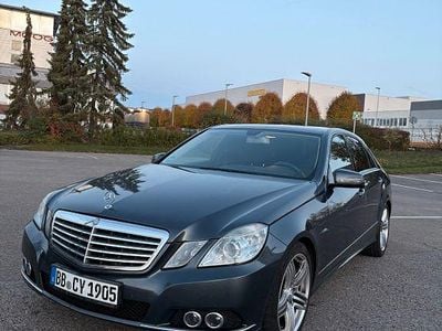 Mercedes E200