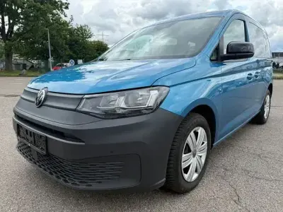 Gebraucht VW Caddy 102 PS (75 kW) 2021 Costa azul metallic Van / Kleinbus