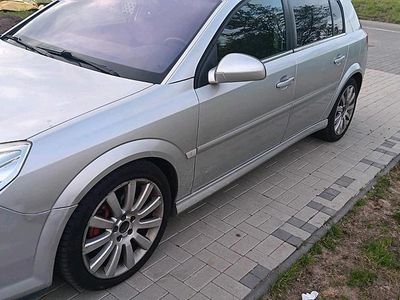 Usata Opel Signum 184 CV (135 kW) 2005 Argento Utilitaria