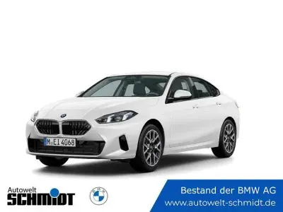 Gebraucht BMW 220 Gran Coupé Shadowline 170 PS (125 kW) 2025 Alpinweiß uni Coupé