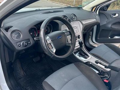 Gebraucht Ford Mondeo 130 PS (95 kW) 2008 Weiß Kombi