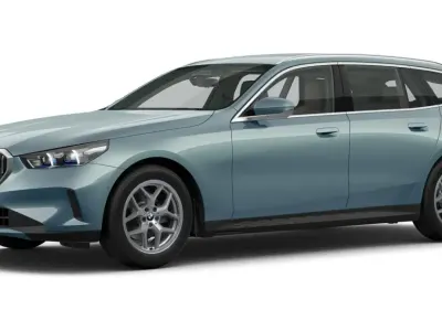 Gebraucht BMW 520 Comfort Edition 208 PS (152 kW) 2025 Grün Kombi