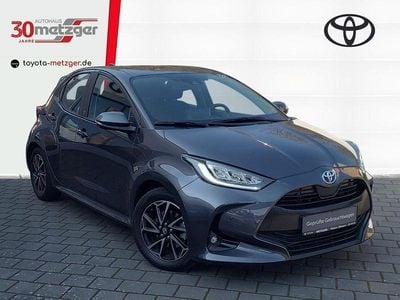 Gebraucht Toyota Yaris Hybrid Team 116 PS (85 kW) 2023 Grau Kleinwagen