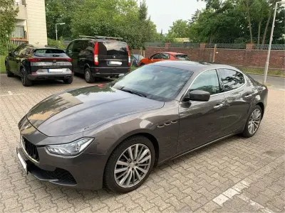 Gebraucht Maserati Ghibli 409 PS (300 kW) 2014 Grau Limousine