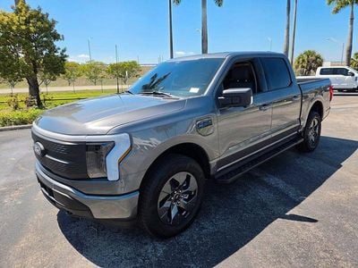 Usata Ford F-150 Extended Range 427 kW (581 CV) 2025 Grigio Pick-up