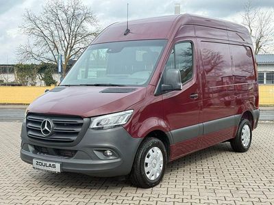 Gebraucht Mercedes Sprinter 143 PS (105 kW) 2020 Rot Van