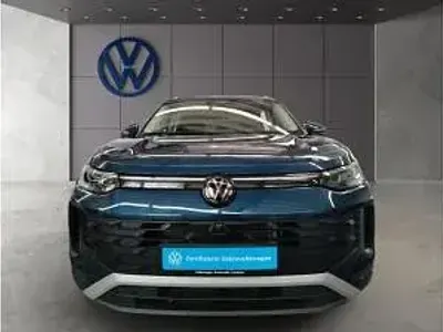 Usata VW Tayron Life 193 CV (141 kW) 2025 Blu SUV