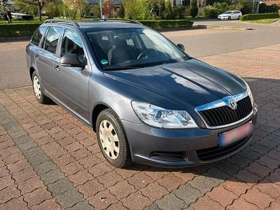 Usata Skoda Octavia 122 CV (89 kW) 2011 Grigio Station wagon