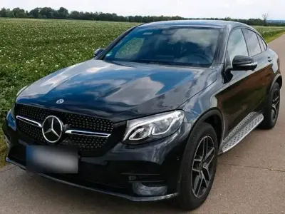 Gebraucht Mercedes GLC300 258 PS (189 kW) 2019 Schwarz SUV
