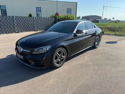 Gebraucht Mercedes C300 245 PS (180 kW) 2019 Schwarz Limousine