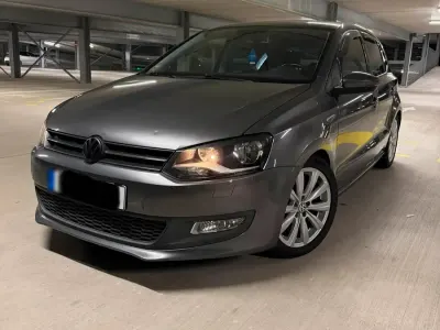 Gebraucht VW Polo 69 PS (50 kW) 2011 Grau Kleinwagen