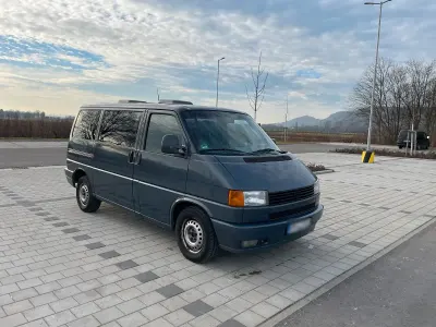 Gebraucht VW Caravelle 110 PS (80 kW) 1993 Blau Van