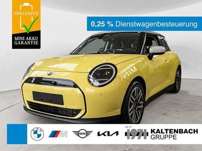 Gelb Gebraucht 2024 Mini Cooper Classic Kleinwagen | 27.100 € (Guter Preis)
