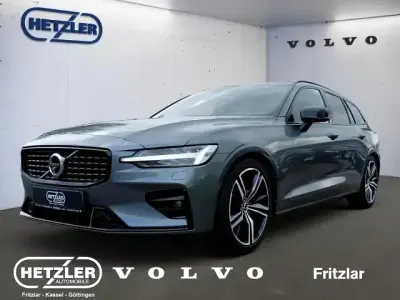 Gebraucht Volvo V60 R-Design 197 PS (144 kW) 2020 Osmium grey metallic / metalli Kombi