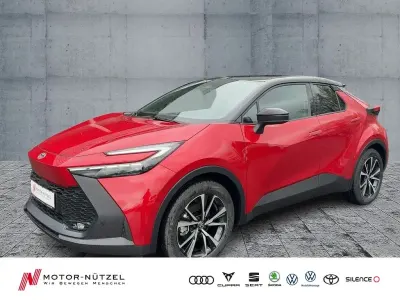 Neu Toyota C-HR Team 197 PS (144 kW) 2025 Emotional red 2 (3u5)/ black ( SUV