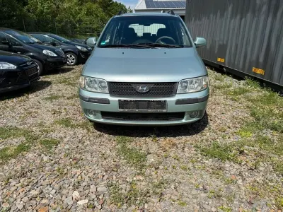 Käytetty Hyundai Matrix Comfort 103 HP (75 kW) 2006 Harmaa Tila-auto