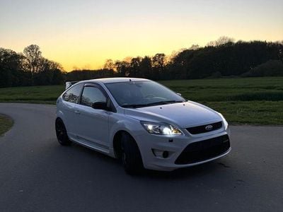 Usata Ford Focus ST 226 CV (166 kW) 2010 Bianco Berlina