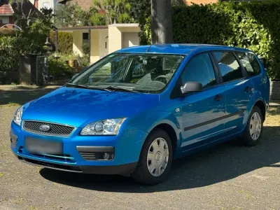 Gebraucht Ford Focus 100 PS (73 kW) 2006 Blau Kombi