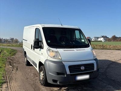 Gebraucht Fiat Ducato 115 PS (84 kW) 2012 Weiß Van