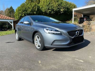 gebraucht Volvo V40 T2 Kinetic*1.Hand*TOP Ausstattung*Gepflegt