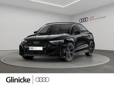 Neu Audi RS3 Sport 400 PS (294 kW) 2026 Schwarz Limousine
