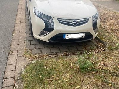 Opel Ampera