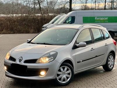Gebraucht Renault Clio GrandTour 75 PS (55 kW) 2008 Silber Kombi