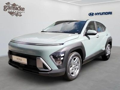Neu Hyundai Kona Select 139 PS (102 kW) 2025 Grün SUV