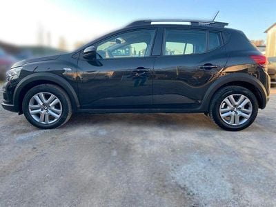 Gebraucht Dacia Sandero Expression 101 PS (74 kW) 2022 Schwarz SUV