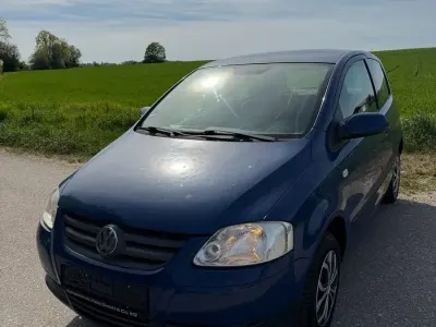 Używany VW Fox 44 KM (32 kW) 2005 Niebieski Hatchback