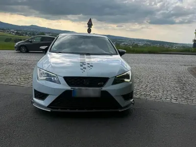 Gebraucht Seat Leon CUPRA 280 PS (205 kW) 2014 Grau Coupé