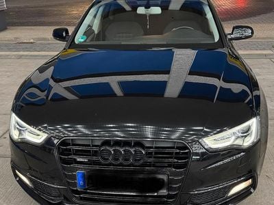 Second-hand Audi A5 S-Line 190 CP (139 kW) 2016 Negru Coupe