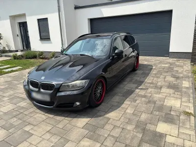 Gebraucht BMW 325 204 PS (150 kW) 2010 Schwarz Kombi