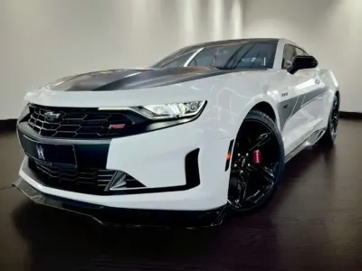 Usata Chevrolet Camaro LT 660 CV (485 kW) 2023 Bianco Coupé