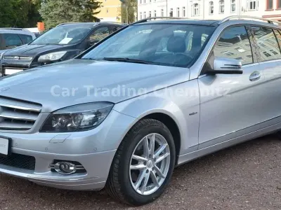 Second-hand Mercedes C250 Edition 204 CP (150 kW) 2009 Argintiu Berlinǎ