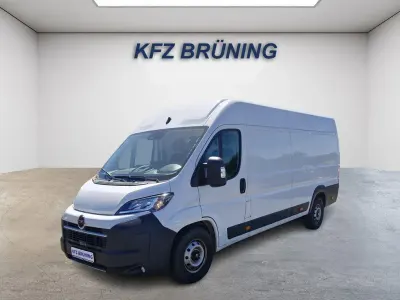 Gebraucht Opel Movano 140 PS (102 kW) 2024 Weiß Van