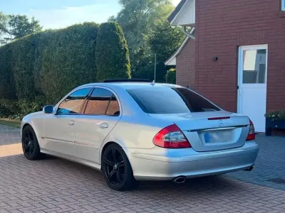 Gebraucht Mercedes E280 238 PS (175 kW) 2008 Silber Limousine