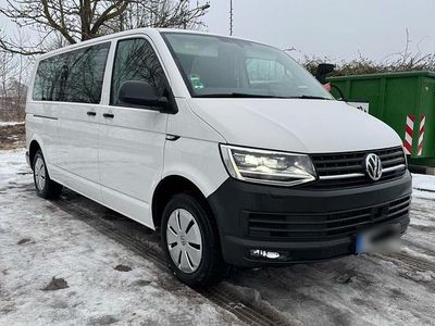 Usata VW Caravelle 150 CV (110 kW) 2018 Bianco Furgone
