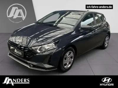 Brugt Hyundai i20 Select 101 HK (74 kW) 2025 Grå Hatchback