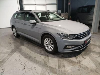 Gebraucht VW Passat Business 150 PS (110 kW) 2023 Grau Kombi