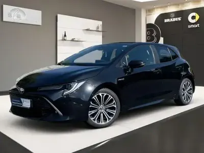Gebraucht Toyota Corolla Hybrid Club 184 PS (135 kW) 2019 Schwarz Limousine