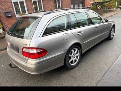 Mercedes E220