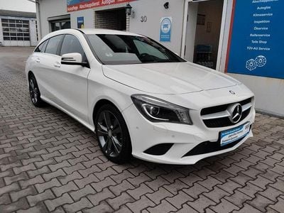 Gebraucht Mercedes CLA180 Shooting Brake 122 PS (89 kW) 2015 Weiß Kombi