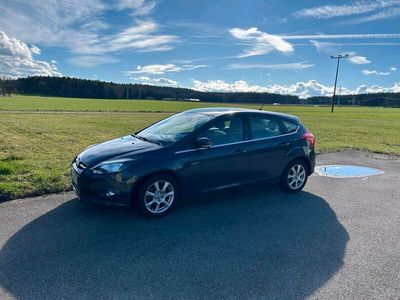 gebraucht Ford Focus 1.0 Champions Edition